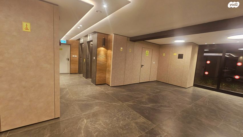 דירה, עלומים, אזור הבילויים, רמת גן