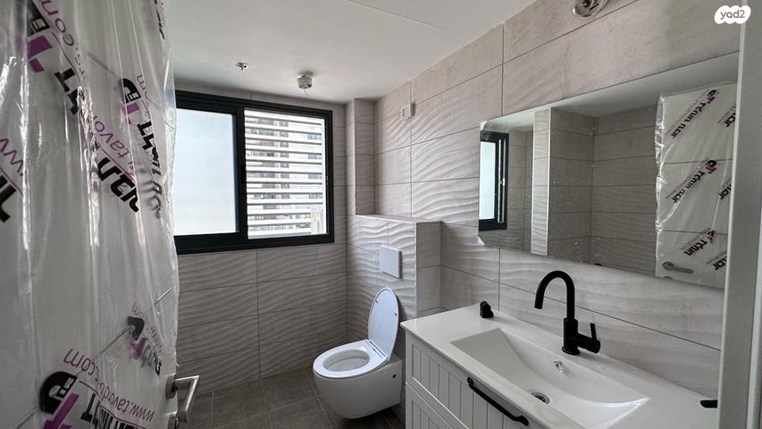 דירה, לבונה, אור ים, אור עקיבא