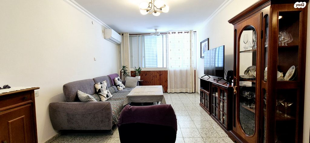 דירה, הנרקיס, נאות אשכול, יבנה