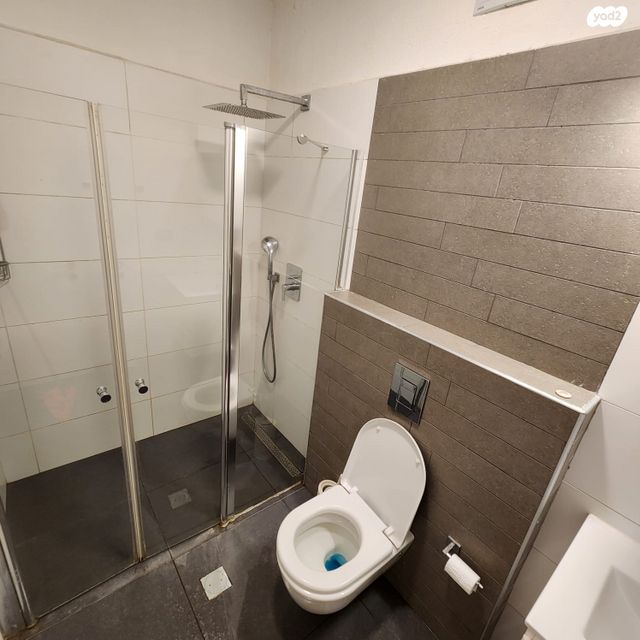 דירה, משה שרת, הצפון החדש - כיכר המדינה, תל אביב יפו