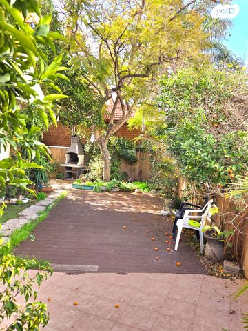 דו משפחתי, שלהבית 6, ויצמן, חדרה