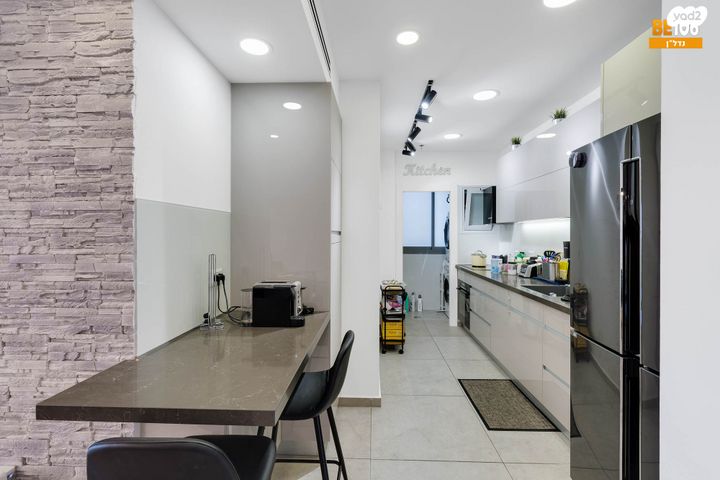 דירה, אברמוביץ', ראשון לציון