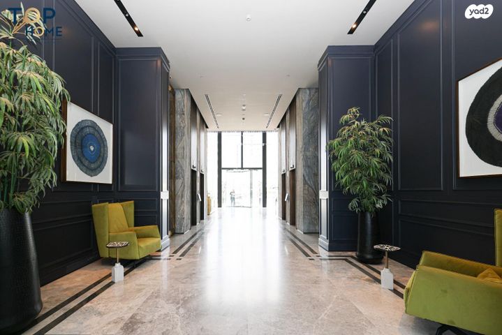 דירה, אהוד מנור, נתניה