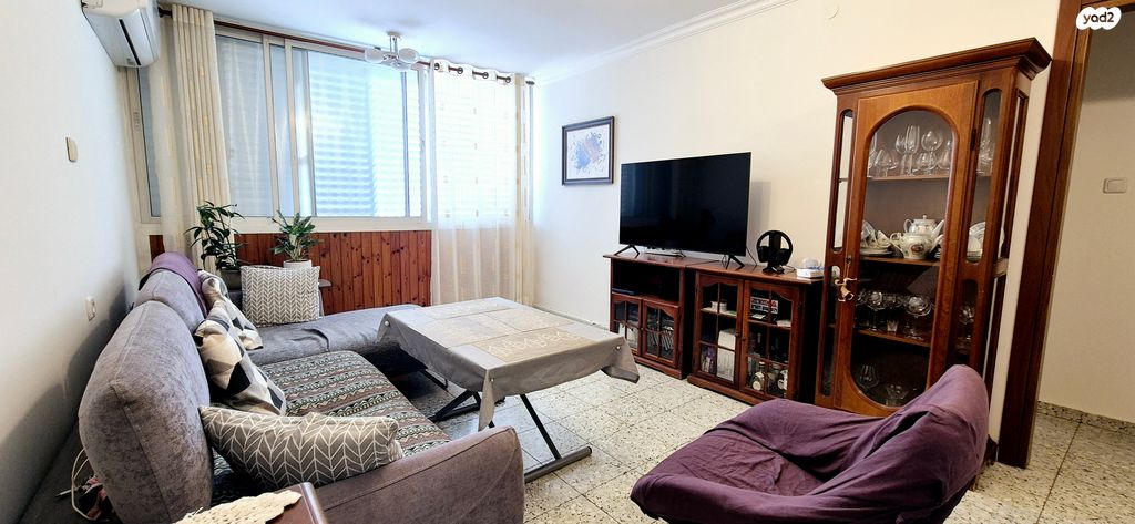 דירה, הנרקיס, נאות אשכול, יבנה