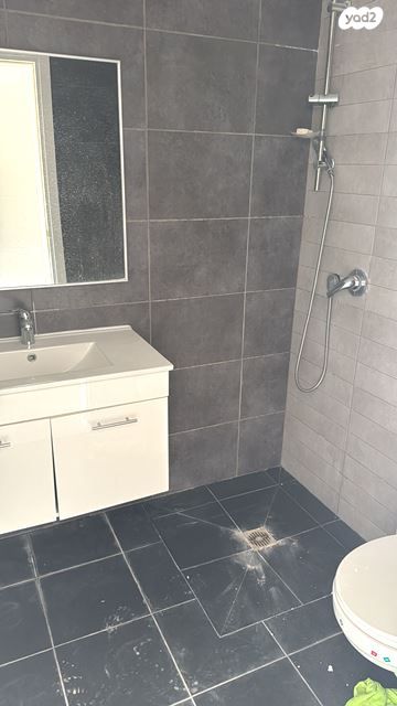 דירה, שדרות ששת הימים, הבשמים, שחמון, רובע 6, אילת