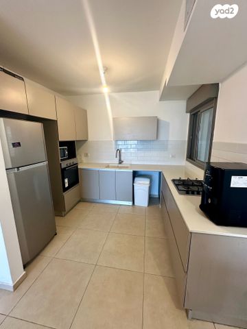 דירה, נופך 28, כרמי גת, קרית גת