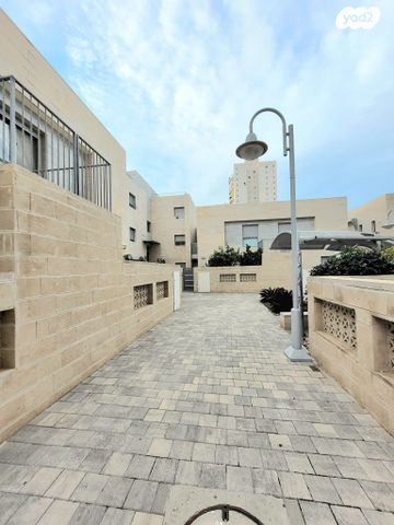 דירה, רימון, רובע ט"ז, אשדוד