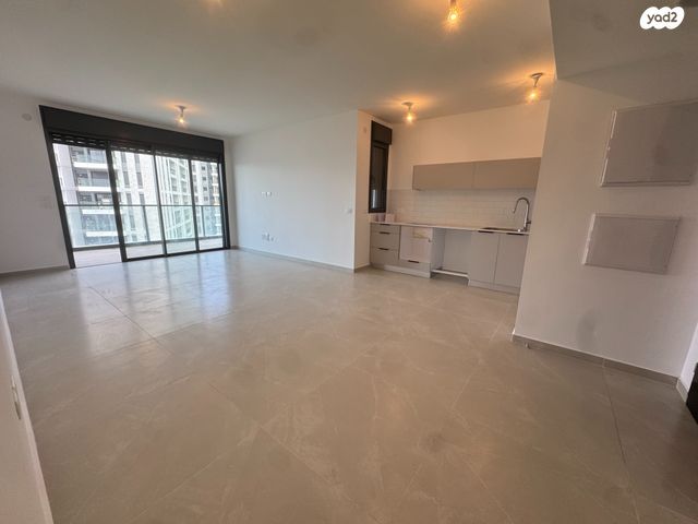 דירה, בר כוכבא, נווה ישראל, הרצליה