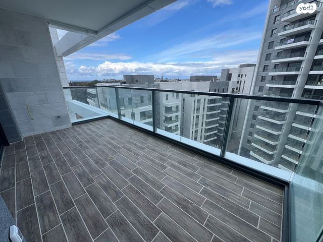 דירה, בר כוכבא, נווה ישראל, הרצליה