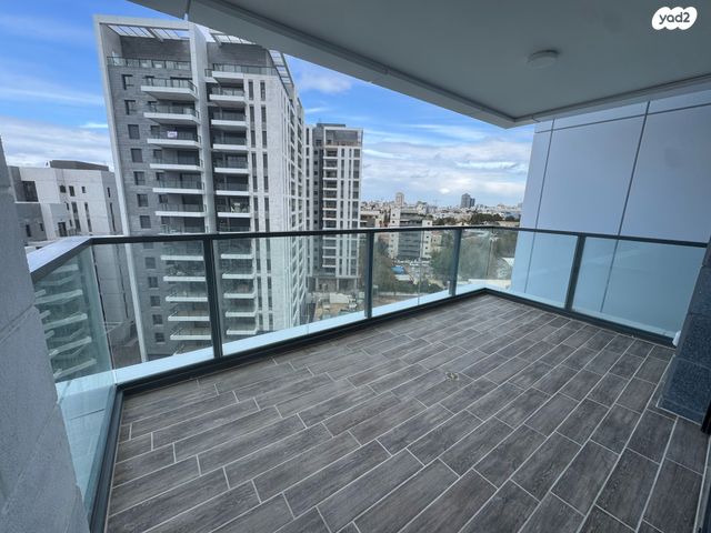 דירה, בר כוכבא, נווה ישראל, הרצליה