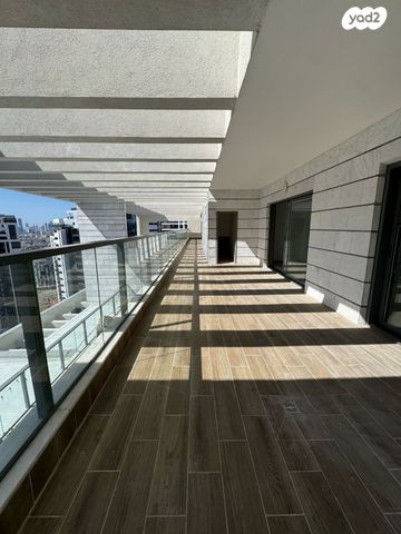 אמנון ליפקין שחק 6