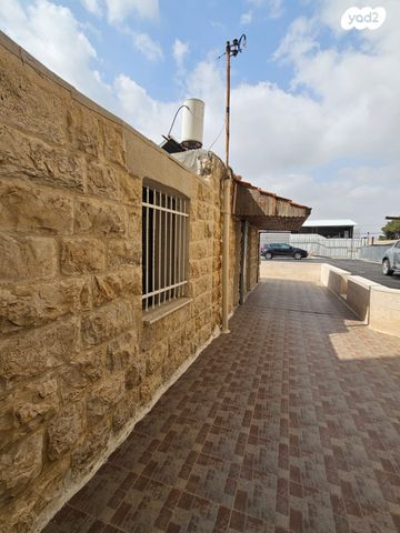 מגרשים, תלפיות תעשיה ומסחר, ירושלים