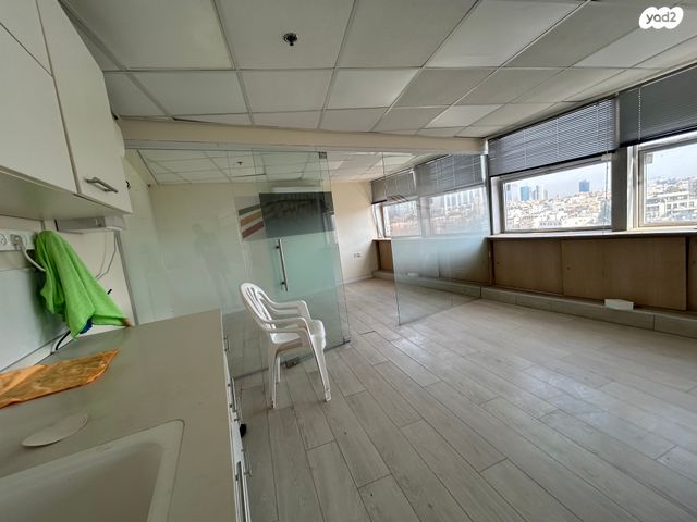 משרדים, בן יהודה 32, לב תל אביב, לב העיר צפון, תל אביב יפו