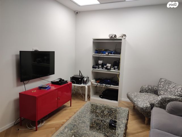 משרדים, ראול ולנברג, תל אביב יפו