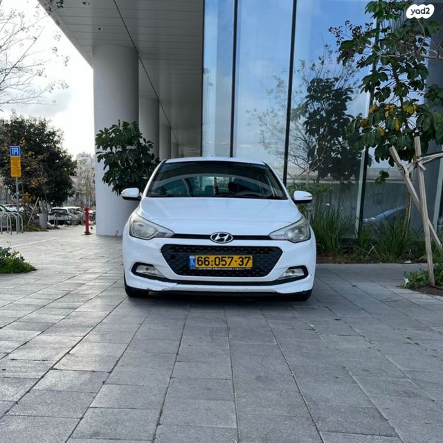 מודעת רכב יונדאי i20