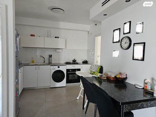 דירה, הגלשן 1, עיר ימים / הבלוט, אשקלון