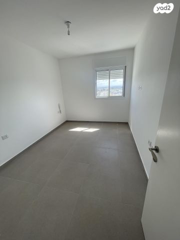 דירה, הגלשן 1, עיר ימים / הבלוט, אשקלון