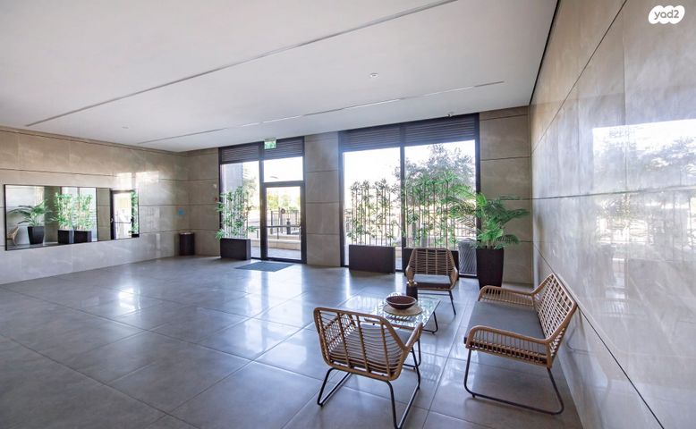 גג/ פנטהאוז, פסגות אפק, ראש העין