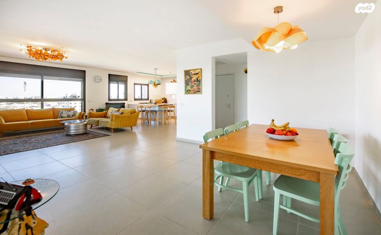 גג/ פנטהאוז, פסגות אפק, ראש העין