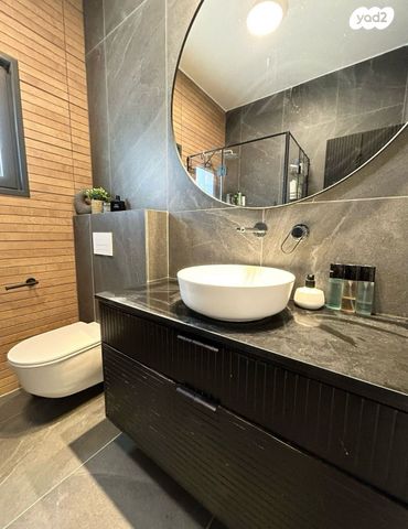 גג/ פנטהאוז, סביוני ים, קרית ים