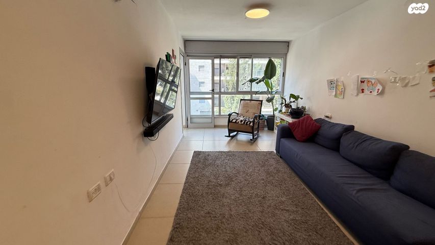 דירה, קרן היסוד, קרית ויצמן, רעננה