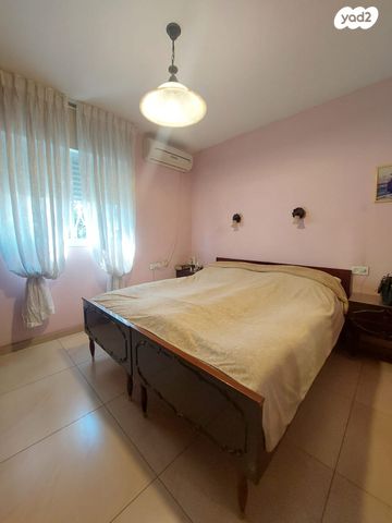 גג/ פנטהאוז, שושן, גני אביב, לוד