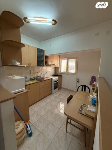 דירה, זבולון, קרית בנימין, קרית אתא