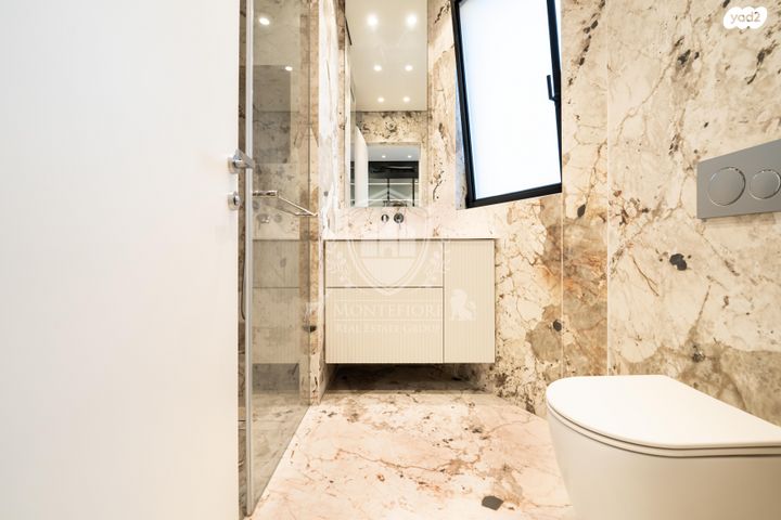 גג/ פנטהאוז, שערי ניקנור, תל אביב יפו