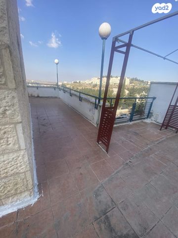 גג/ פנטהאוז, נתיב המזלות, פסגת זאב, ירושלים