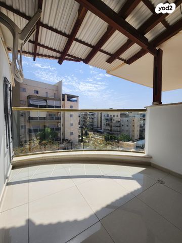 דירה, עוזי נרקיס, רמות הרכס, באר שבע