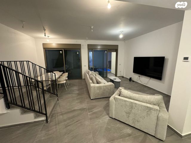 בית פרטי/ קוטג', אילת