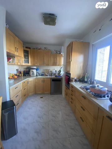 גג/ פנטהאוז, נתיב המזלות, פסגת זאב, ירושלים