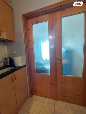 גג/ פנטהאוז, שושן, גני אביב, לוד