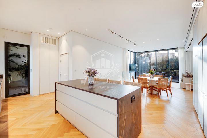 דירה, שערי ניקנור, תל אביב יפו