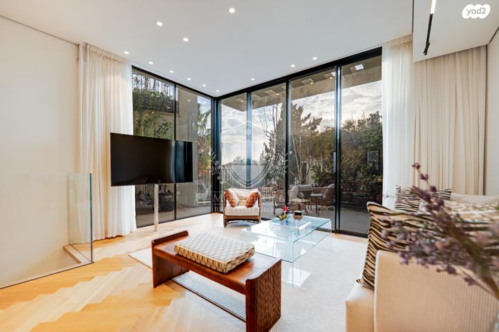 שערי ניקנור 