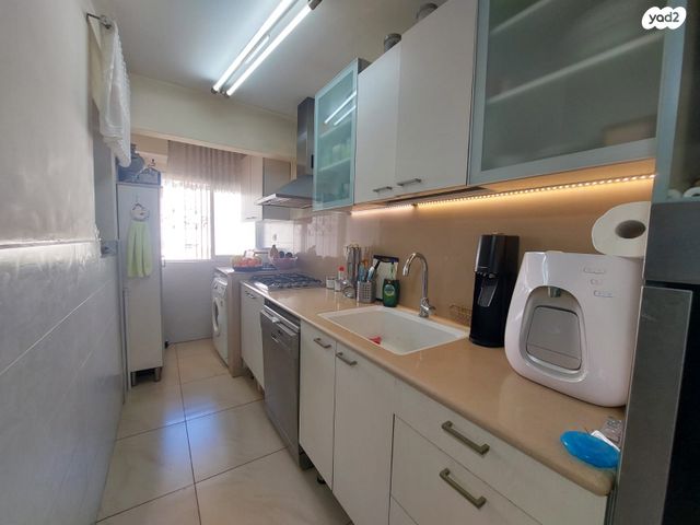 גג/ פנטהאוז, שושן, גני אביב, לוד