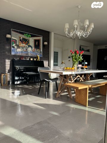 גג/ פנטהאוז, הגוש הגדול, רמת אביב החדשה, נופי ים, תל אביב יפו