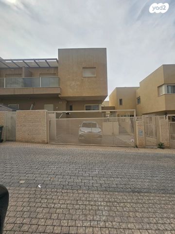 אשכולית 