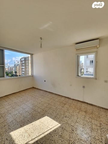 דירה, אריה בן אליעזר 5, מרכז העיר דרום, נתניה