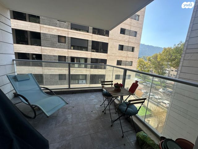 דירה, אברהם לייסין, קרית אליעזר, חיפה