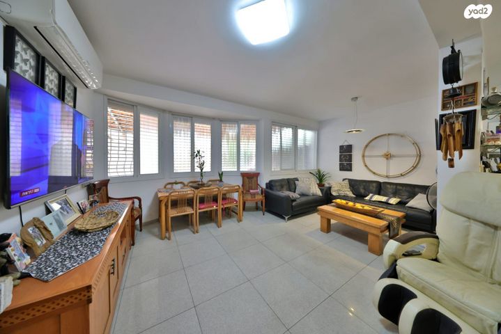 דירת גן, בנציון ישראלי 4, קרית חיים מערבית, חיפה