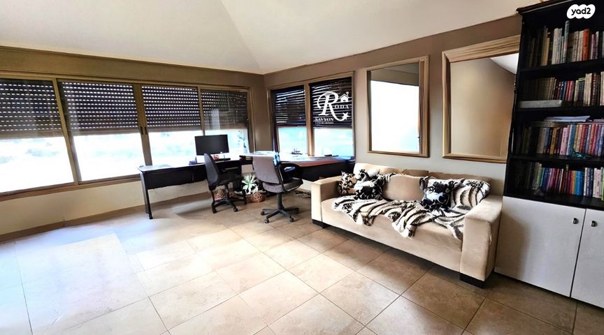 בית פרטי/ קוטג', סביון