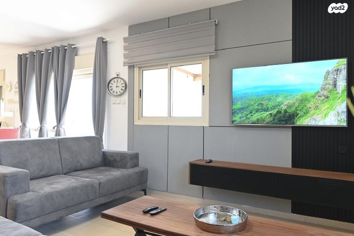 גג/ פנטהאוז, טבריה