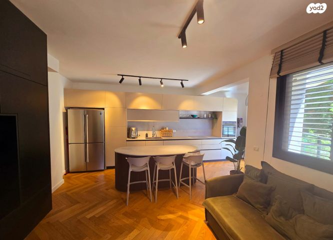 אנטוקולסקי 