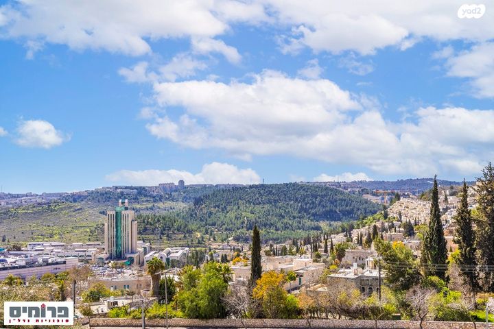 דירה, ברכה צפירה, רמת שרת, ירושלים