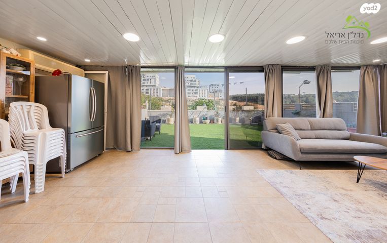 דירת גן, גנים 31, אריאל