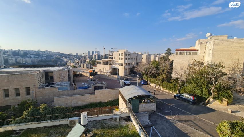 דירה, האייל, מלחה, מנחת, ירושלים