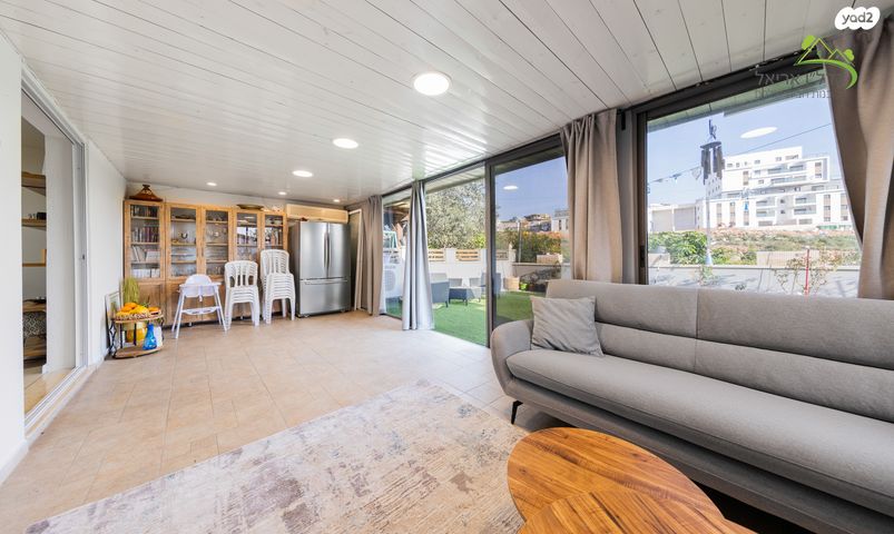 דירת גן, גנים 31, אריאל