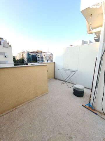 גג/ פנטהאוז, חפץ חיים, המרכז השקט / מרכז העיר, פתח תקווה