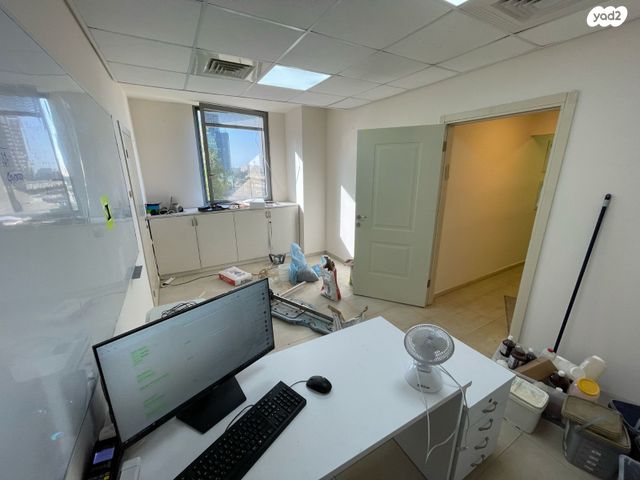 משרדים, חיפה